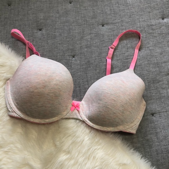 Victoria's Secret Other - Victoria’s Secret lined perfect coverage sz.34DD